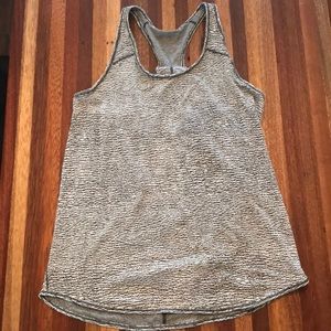 EUC Lululemon tank top